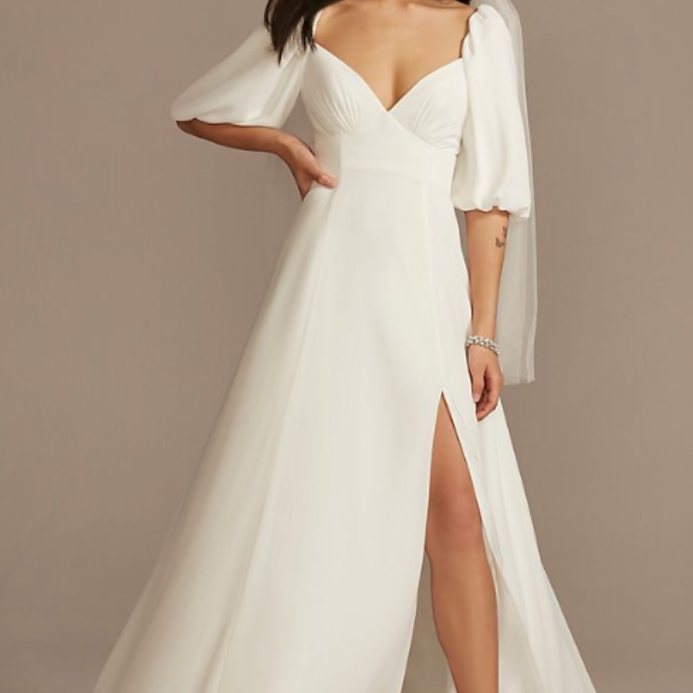 Davids Bridal | Puffed Sleeve Wedding Dress | NWT